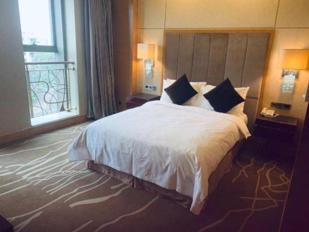 Gardenview Hotel Шанхай Экстерьер фото
